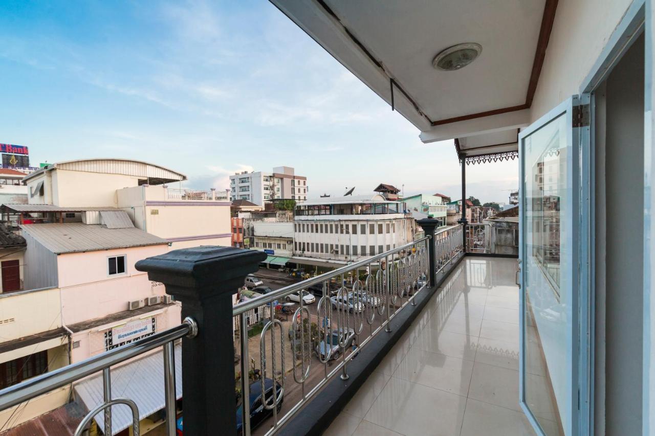 Pacific Vientiane Hotel Exterior photo