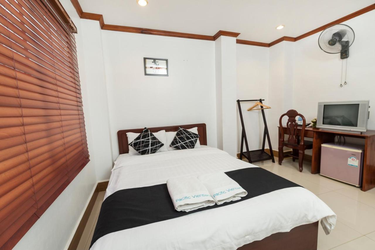 Pacific Vientiane Hotel Exterior photo